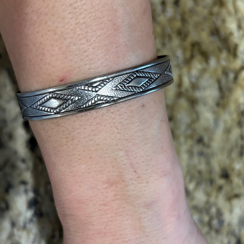 Silver Patterned Cuff Bracelet - image 5